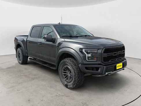 Used 2019 Ford F150 Raptor w/ Equipment Group 802A Luxury AWD/4WD image 7