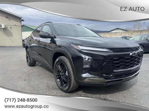 Used 2024 Chevrolet Trax ACTIV w/ Driver Confidence Package image 1