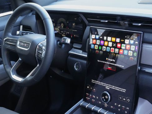 Used 2026 GMC Terrain Elevation w/ Elevation Premium Package image 8