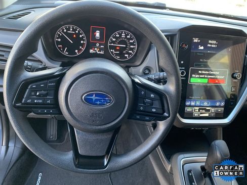 Used 2024 Subaru Crosstrek 2.0i Premium image 4