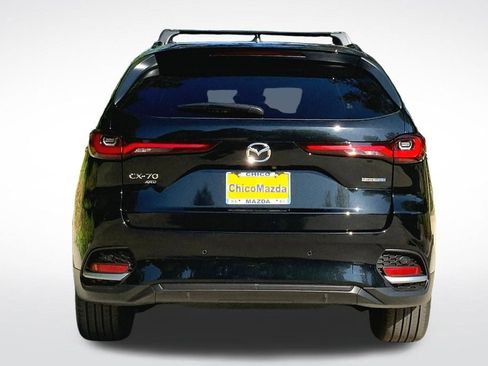 New 2025 MAZDA CX-70 Plug-In Hybrid w/ Premium Plus AWD/4WD image 3