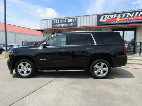 Used 2017 Chevrolet Tahoe Premier RWD image 2