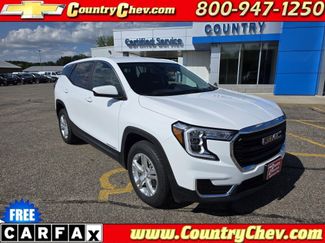 Used 2024 GMC Terrain SLE image 1