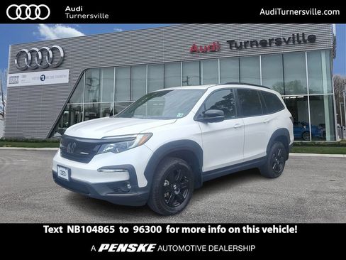 Used 2022 Honda Pilot TrailSport image 1