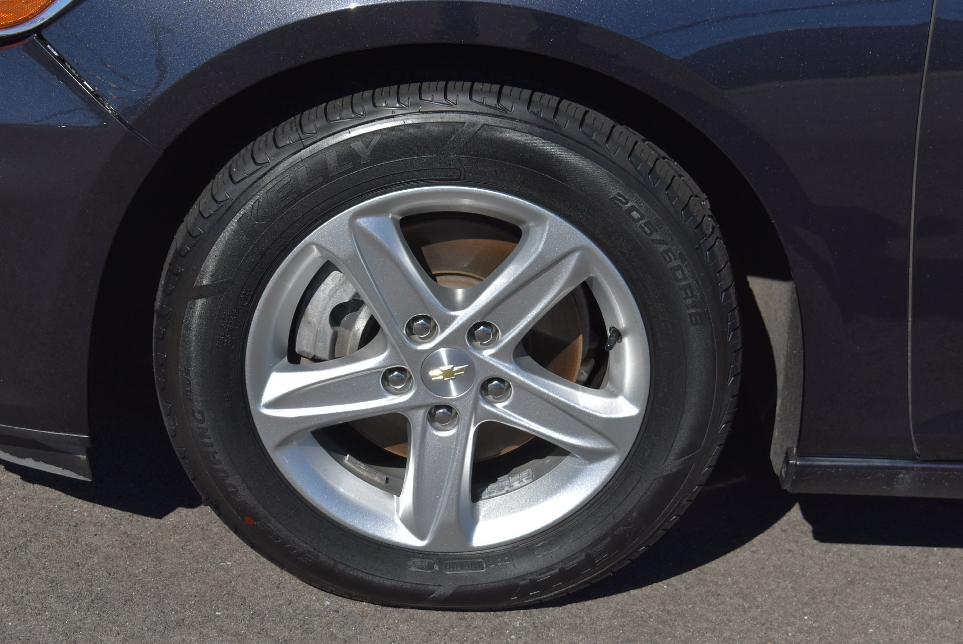 Used 2022 Chevrolet Malibu LS FWD image 11