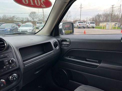 Used 2016 Jeep Patriot Sport w/ Power Value Group FWD image 15