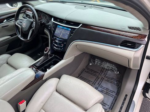 Used 2013 Cadillac XTS Platinum AWD/4WD image 29