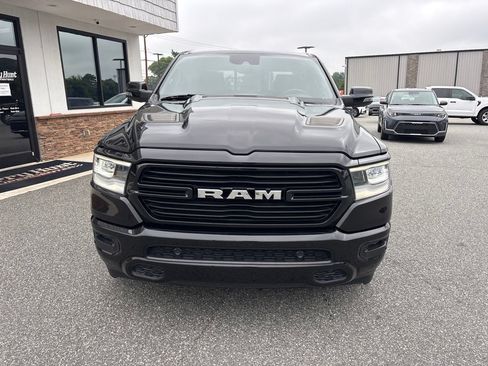 Used 2023 RAM 1500 Laramie AWD/4WD image 11
