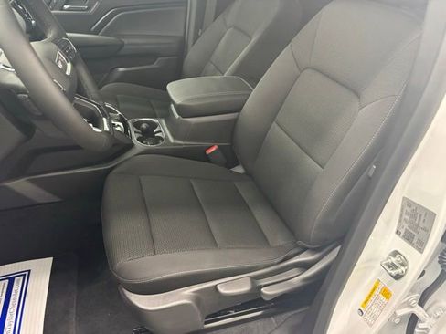 New 2026 GMC Canyon Elevation w/ Convenience Package image 15