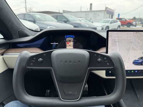 Used 2022 Tesla Model S AWD/4WD image 24
