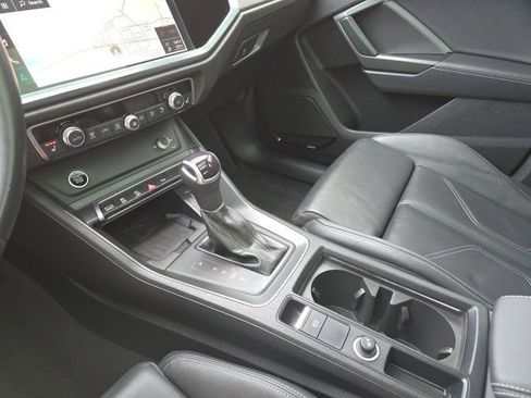 Used 2024 Audi Q3 2.0T Premium Plus w/ Premium Plus Package image 35