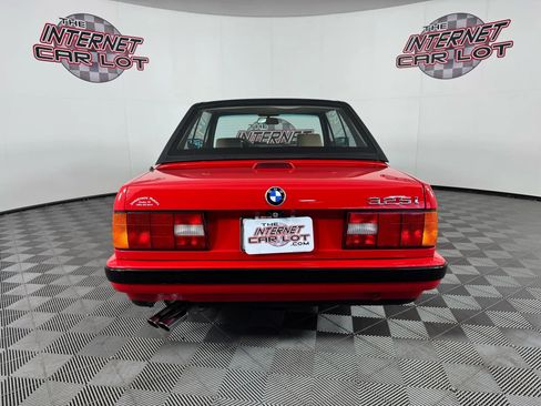 Used 1991 BMW 325i Convertible image 7