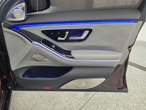Used 2022 Mercedes-Benz Maybach S 580 4MATIC image 53
