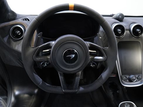 Used 2020 McLaren 600LT Spider RWD image 41