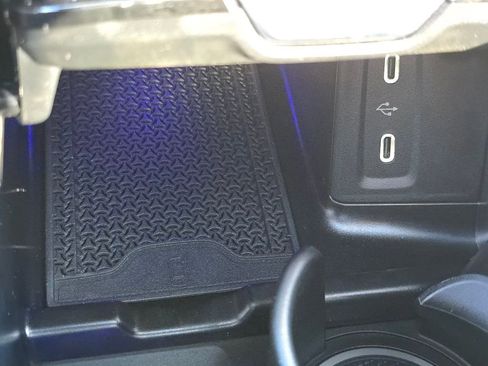 New 2026 Mercedes-Benz GLC 300 4MATIC image 31