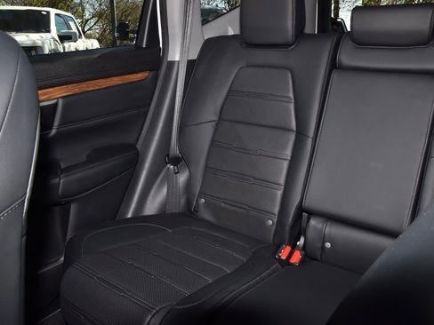 Used 2022 Honda CR-V Touring image 19