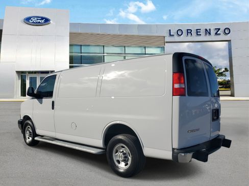 Used 2024 Chevrolet Express 2500 w/ Driver Convenience Package image 7