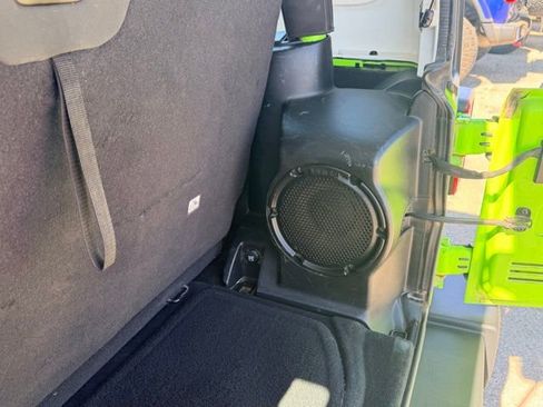 Used 2012 Jeep Wrangler Rubicon w/ Trailer Tow Group image 9