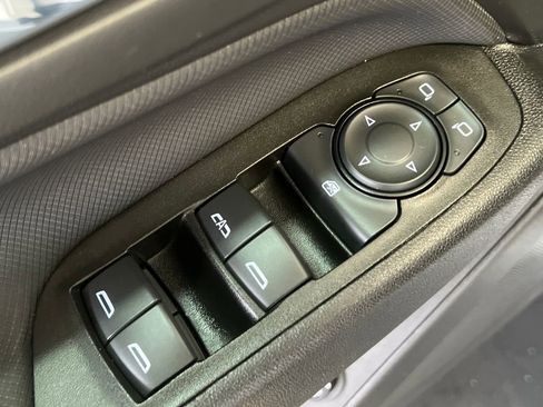 Used 2023 Chevrolet Equinox RS AWD/4WD image 35