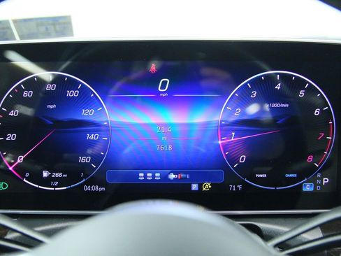Certified 2025 Mercedes-Benz C 300 4MATIC Sedan image 14
