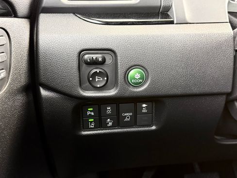 Used 2017 Honda Ridgeline Black Edition image 29