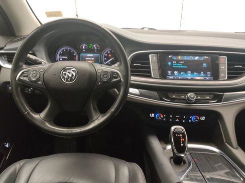Used 2018 Buick Enclave Premium w/ LPO, Luxury Package image 22
