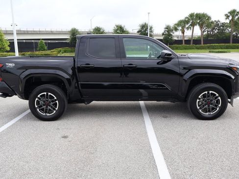 Certified 2025 Toyota Tacoma TRD Sport RWD image 7