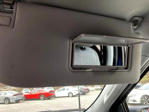 Used 2023 Ford F150 XLT image 25