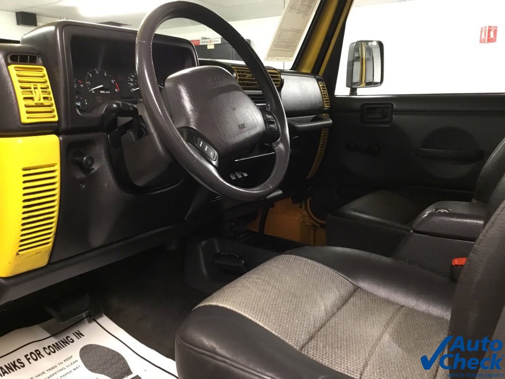 Used 2000 Jeep Wrangler Sport AWD/4WD image 16