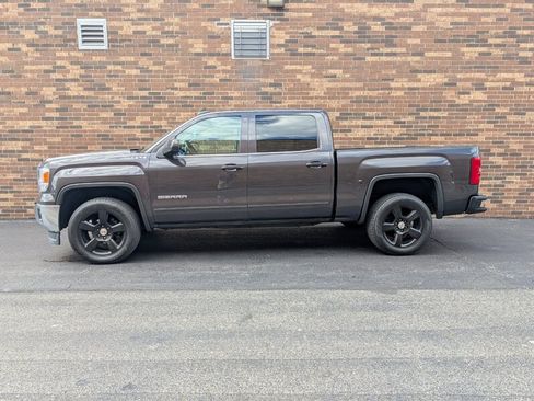 Used 2015 GMC Sierra 1500 SLE w/ SLE Value Package AWD/4WD image 5