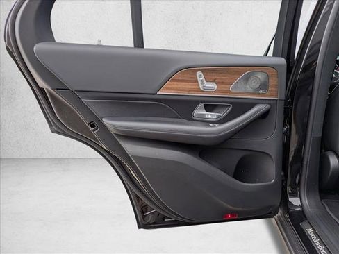 Used 2025 Mercedes-Benz GLE 350 GLE 350 image 16