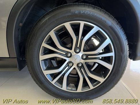 Used 2018 Mitsubishi Outlander Sport LE image 11