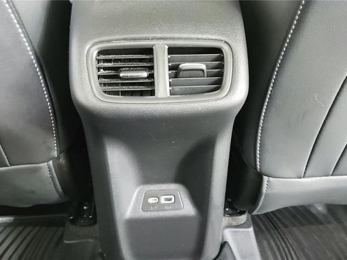 Used 2022 Buick Envision Essence w/ Safety Package FWD image 14