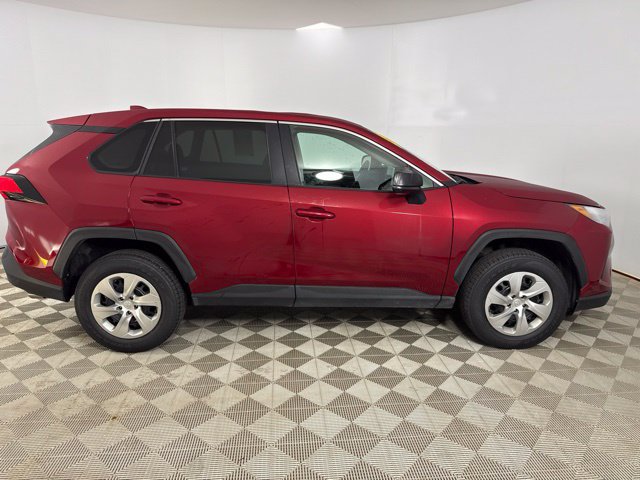 Used 2023 Toyota RAV4 LE AWD/4WD image 8