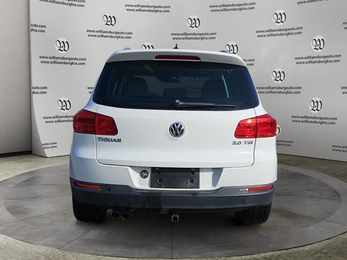 Used 2015 Volkswagen Tiguan SEL FWD image 4