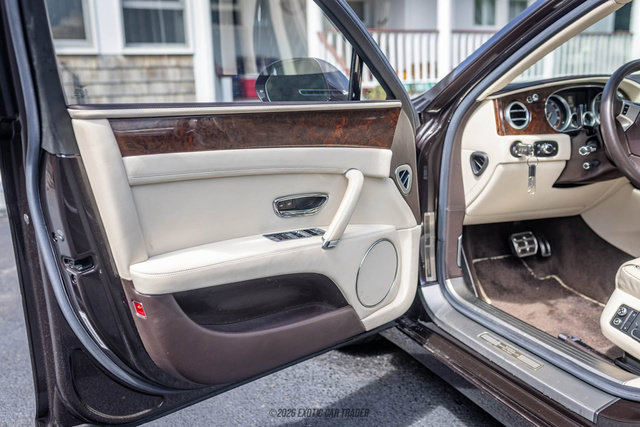 Used 2014 Bentley Flying Spur W12 AWD/4WD image 26