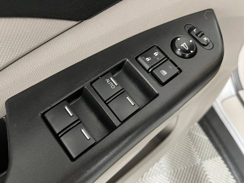 Used 2013 Honda CR-V LX image 10