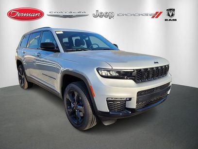 New 2025 Jeep Grand Cherokee L Limited w/ Black Appearance Package