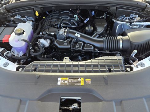 New 2025 Jeep Grand Cherokee Laredo X image 23