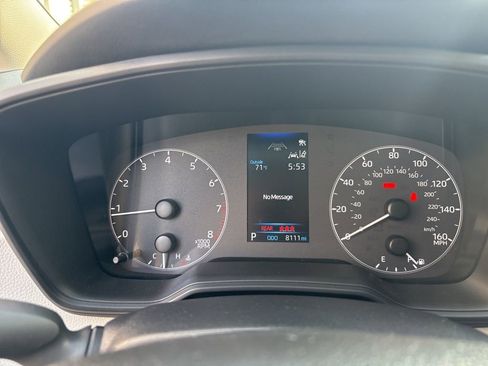 Used 2025 Toyota Corolla LE image 21