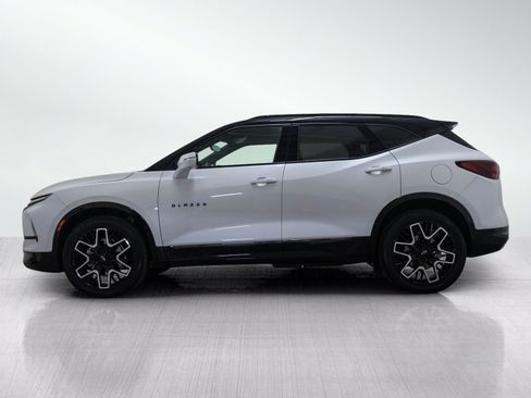 Used 2023 Chevrolet Blazer RS w/ Driver Confidence II Package AWD/4WD image 3