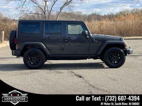 Used 2017 Jeep Wrangler Willys Wheeler image 9