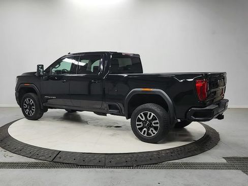 Used 2023 GMC Sierra 2500 AT4 AWD/4WD image 5