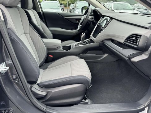 Certified 2025 Subaru Outback Premium image 10