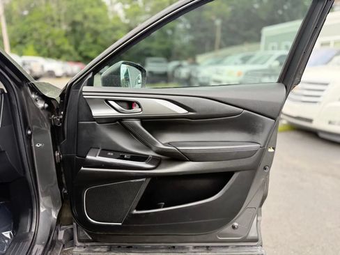 Used 2016 MAZDA CX-9 Touring FWD image 28