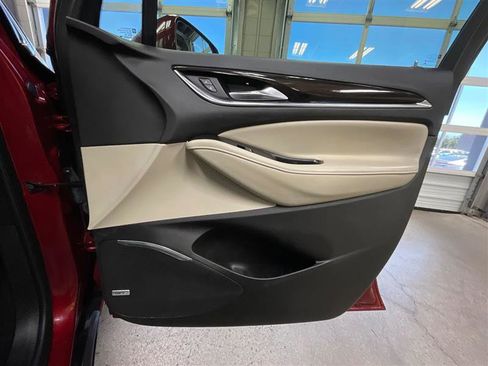 Used 2018 Buick Enclave Premium w/ Trailering Package image 28