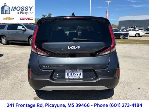 Used 2025 Kia Soul LX image 6