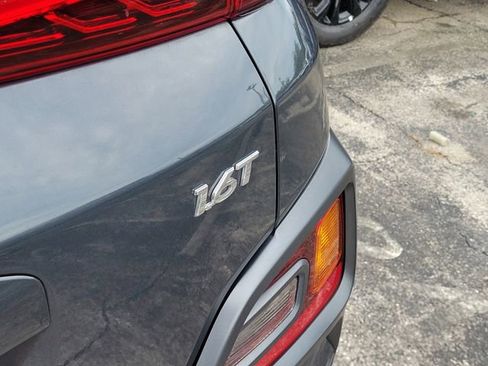 Used 2018 Hyundai Kona Limited image 6