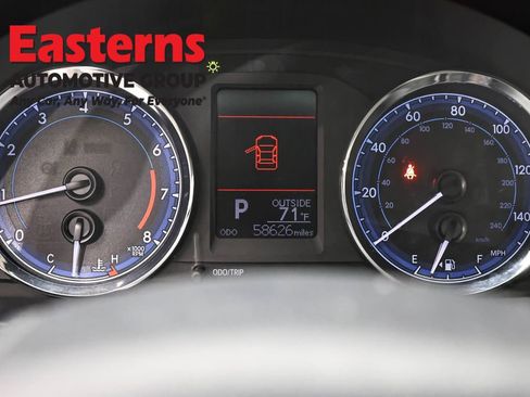 Used 2019 Toyota Corolla LE FWD image 18