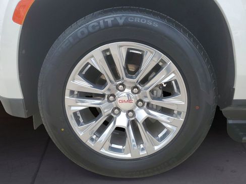 Used 2022 GMC Yukon XL Denali RWD image 14
